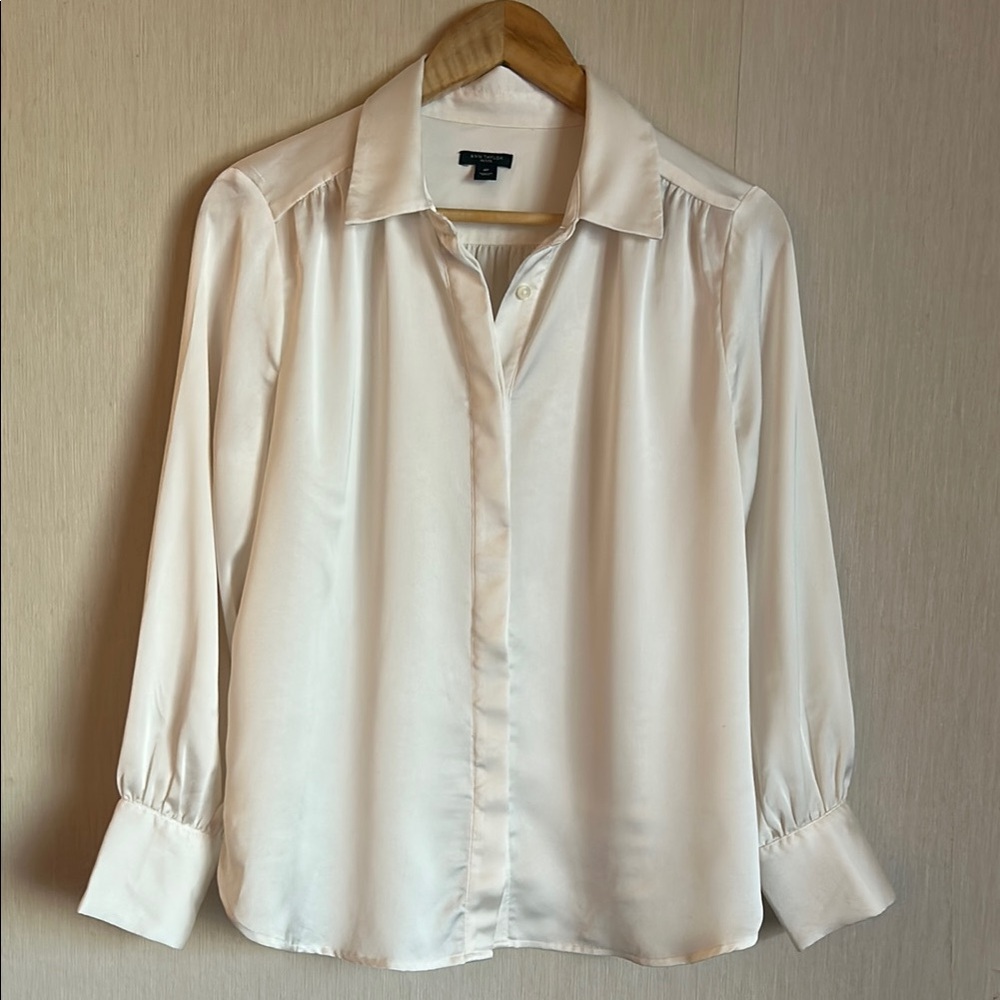 Ann Taylor Cream Button Down Shirt